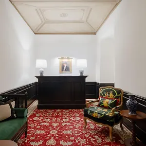 Hotel The Couper Condotti, Rome